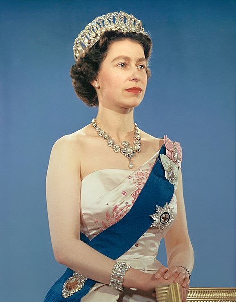 queen_elizabeth_ii_official_portrait_for_1959_tour__retouched___cropped___3-to-4_aspect_ratio_.jpg